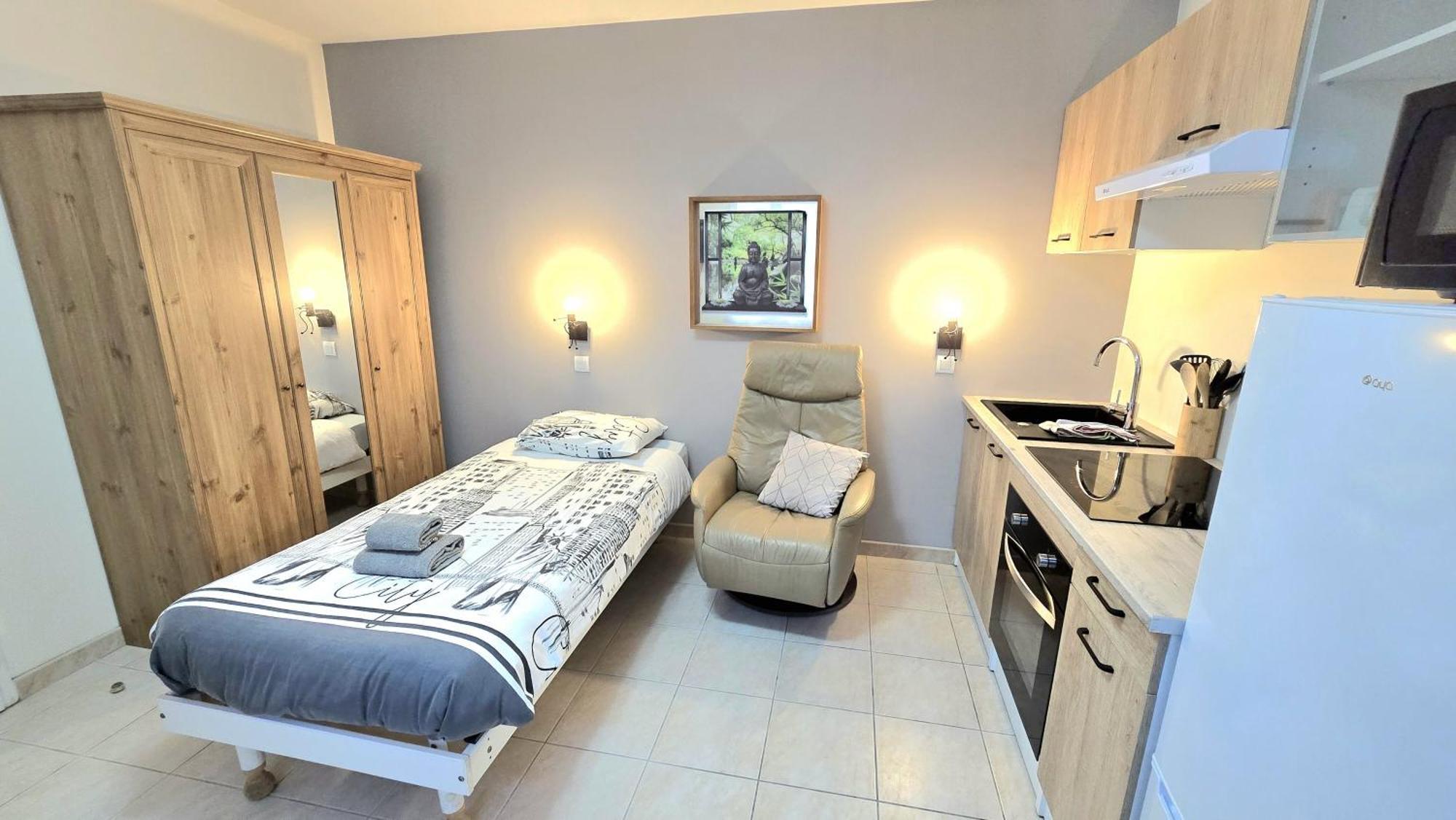 ז'ונזאק Residences Les Sansonnets "Appartements & Studios" מראה חיצוני תמונה