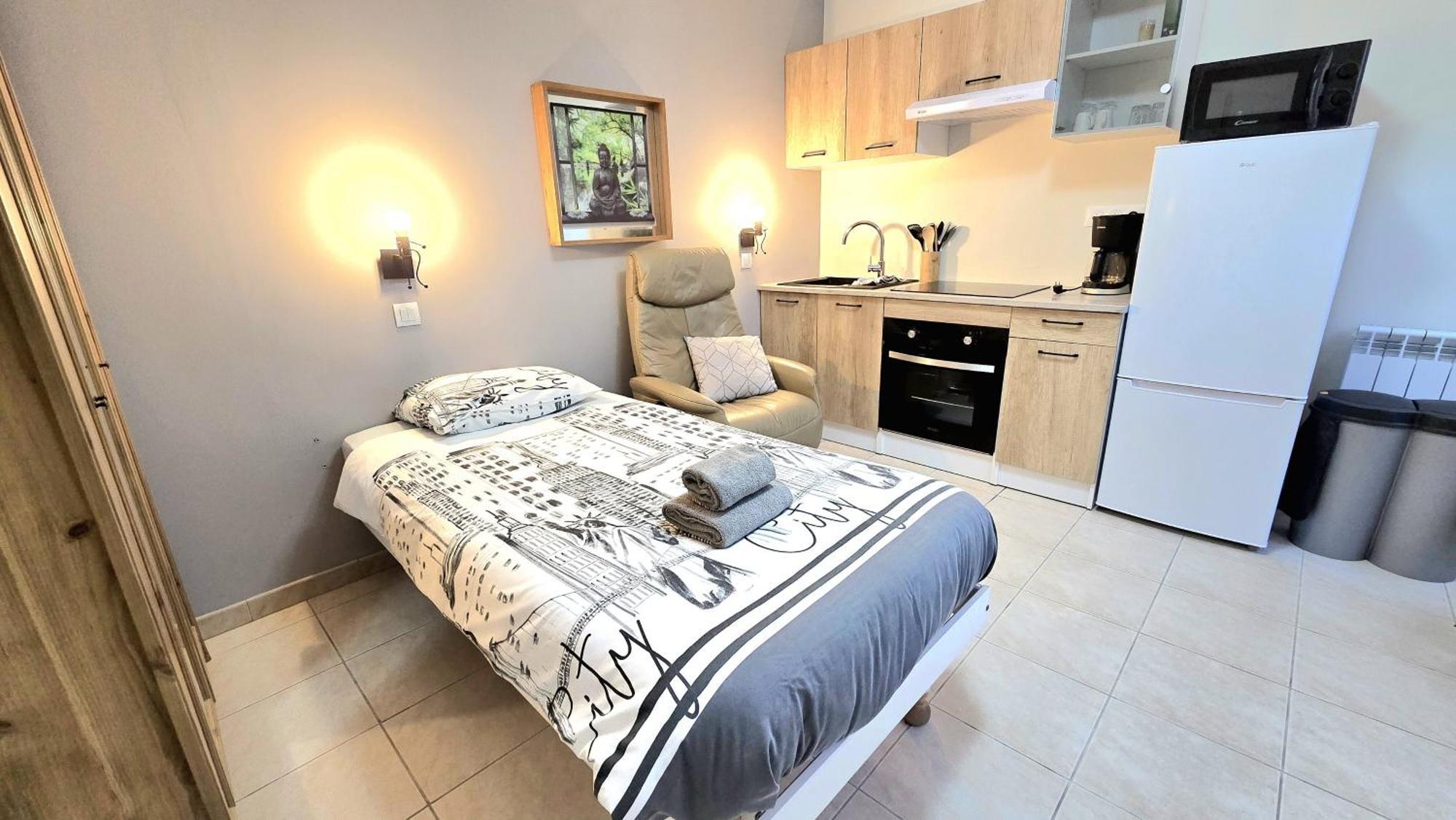 ז'ונזאק Residences Les Sansonnets "Appartements & Studios" מראה חיצוני תמונה