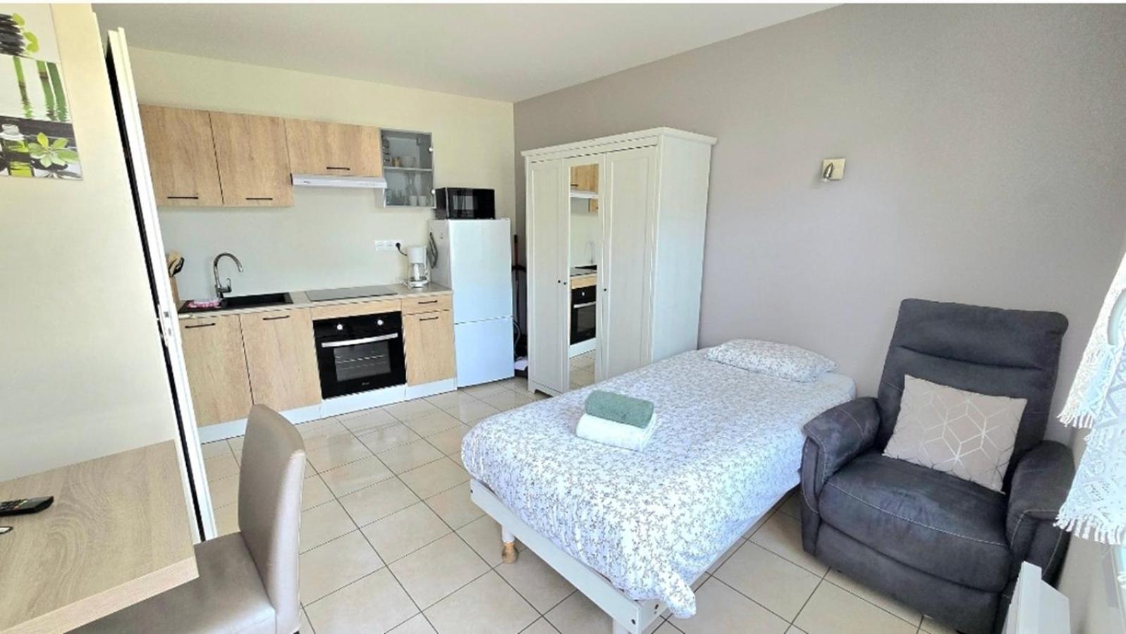 ז'ונזאק Residences Les Sansonnets "Appartements & Studios" מראה חיצוני תמונה
